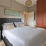 Appartement Elaionas *