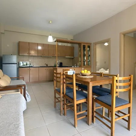 Elaionas Apartamento *