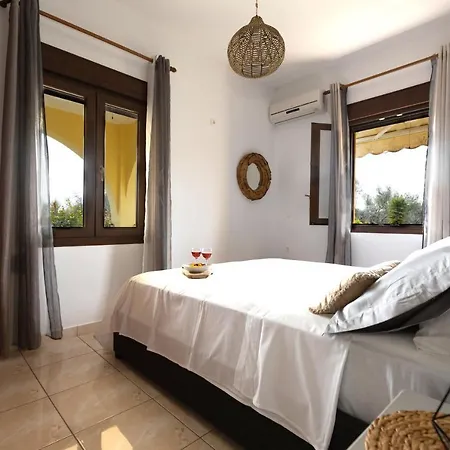 Elaionas Apartment Gythio
