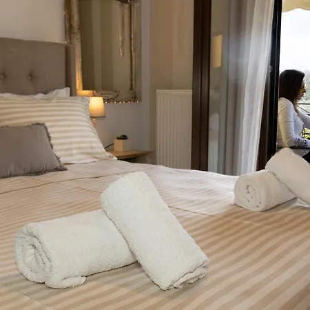 Appartement Elaionas *
