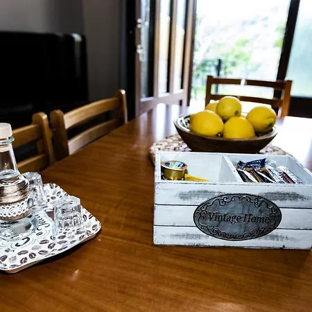 Elaionas Appartement *