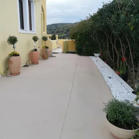 Elaionas Apartment Gythio