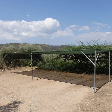 Elaionas Apartman Szeliníca