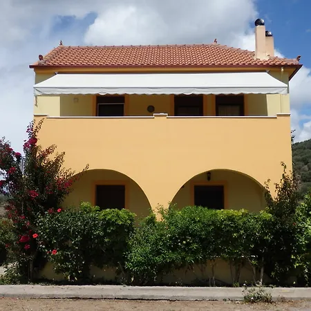 Apartment Elaionas