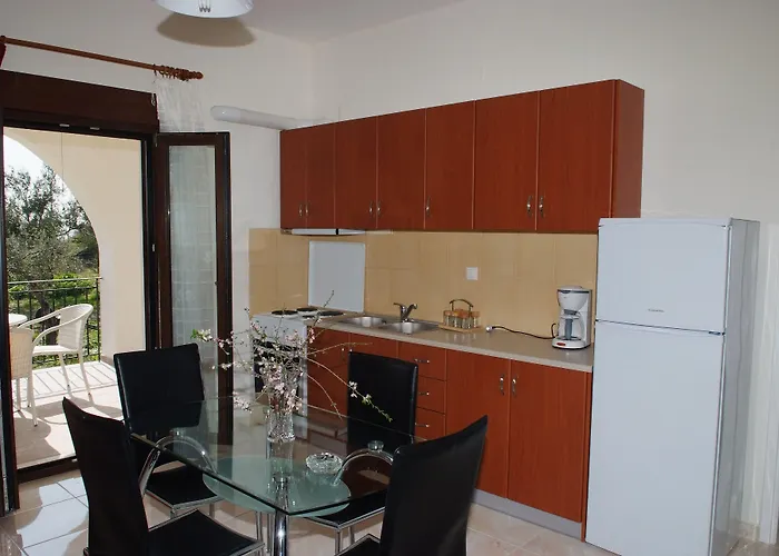 Elaionas Apartamento Selinitsa